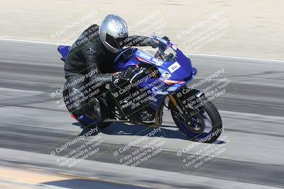 media/Oct-30-2025-Racers Edge (Thu) [[dabbdaf680]]/3-B Group/Session 3 (Turn 15 Inside)/